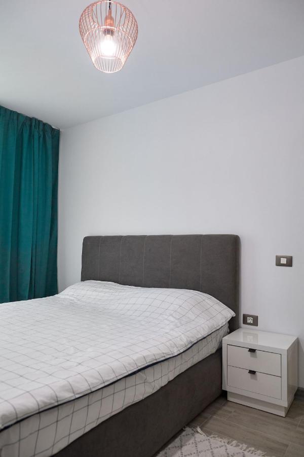 Vibe Apartment- Spa N Pools Beach Resort Năvodari Exterior foto